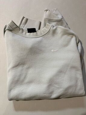 Nike Crewneck Sweatshirt